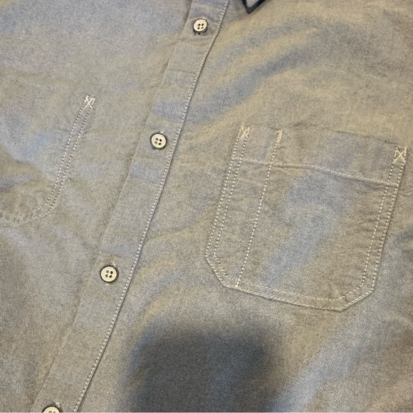 Saks Fifth Avenue Button Up Shirt Men's XL Light Blue Solid Color 100% Cotton. - Picture 7 of 16